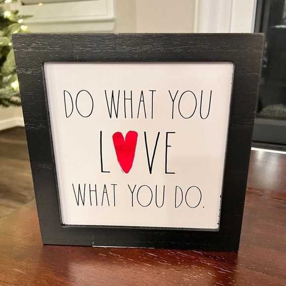 Rae Dunn Wood Sign DO WHAT YOU L♥️VE WHAT YOU DO - Picture 9 of 12